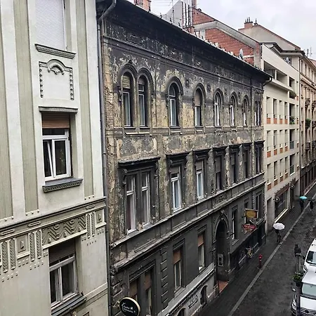아파트 Apriory Apartmants Kazinczy 부다페스트
